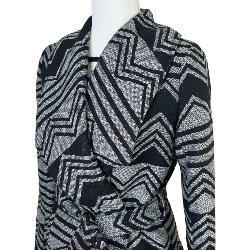 Wool Blend Coat Belted Wrap Geometric Zigzag Charlotte Russe Black Gray Small S - Picture 4 of 15